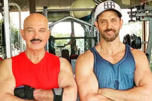 Hrithik Roshan ने पिता राकेश रोशन का वर्कआउट वीडियो किया शेयर, लिखा-  Goals