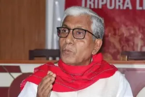 भाकपा कार्यकर्ता भाजपा के खिलाफ एकजुट हों: माणिक सरकार