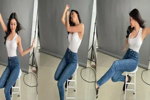 Mouni Roy ने मस्ती भरे अंदाज में की अपनी सुबह की शुरुआत, कूल मूड में आईं नजर