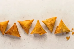 मेरठ : अब खाइये बाहुबली समोसा, जानिये कितना है इसका वजन