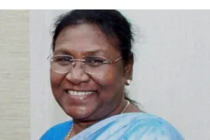  चुनाव में समर्थन मांगने मुर्मू पहुंची पुड्डुचेरी