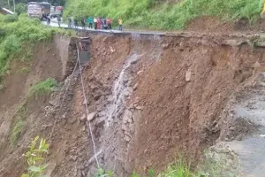 मणिपुर भूस्खलन : मृतक संख्या बढ़कर हुई 29, बारिश से हुआ बचाव अभियान प्रभावित