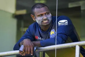 श्रीलंकाई बल्लेबाज मैथ्यूज बीच टेस्ट में हुए कोरोना पॉजिटिव, ओशादा फर्नांडो को मिली टीम में जगह