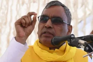 गठबंधन से तलाक के लिए अखिलेश की पहल का इंतजार: ओपी राजभर