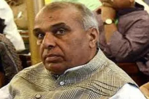 सिद्धार्थनगर: सांसद जगदंबिका पाल ने किया जनसंपर्क, गिनाई भाजपा सरकार की उपलब्धियां