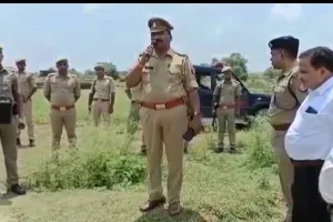 सीतापुर: भूमाफियाओं के खिलाफ चला प्रशासन का डंडा, छह करोड़ की सम्पत्ति की गई जब्त