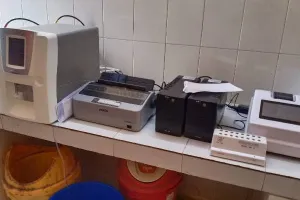 गोंडा: महज शो पीस हैं 4.5 करोड़  की जांच मशीनें, हर रोज हजारों मरीज होते हैं मायूस