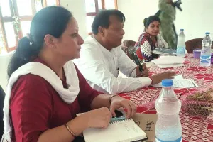 बहराइच: बैठक में बोले डीपीआरओ- सभी के घरों पर लगवाएं राष्ट्रीय ध्वज, आंगनबाड़ी कार्यकत्रियों को सौंपा जिम्मा