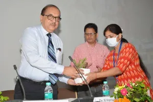 World Hepatitis Day पर विशेषज्ञों ने रखी राय, बोले- हेपेटाइटिस की समय पर पहचान ही बचायेगी जान