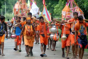 हरिद्वार में कांवड़ मेला कल से, कुम्भ से ज़्यादा श्रद्धालु भरेंगे गंगाजल