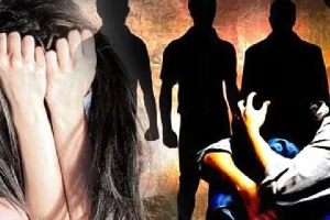 देवरिया : हैवानियत की हद पार, छत पर सो रही बहू को पीटने के बाद प्राइवेट पार्ट में डाला डंडा…जानें क्या है मामला