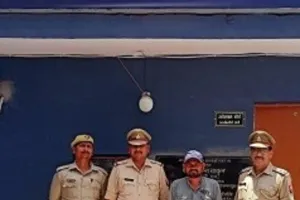 लखनऊ : यूपी एसएससी परीक्षा में पकड़ा गया ‘मुन्नाभाई’…जानें कौन है यह