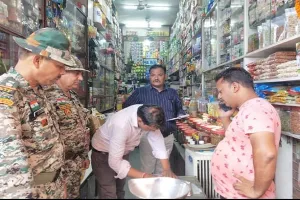 मुरादाबाद : नगर निगम की टीम ने सिंगल यूज प्लास्टिक जब्त कर वसूला 34000 जुर्माना, दी चेतावनी