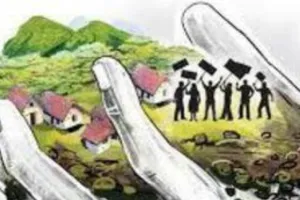 बहराइच: पूर्व ग्राम प्रधान ने बेची खलिहान की जमीन, ग्रामीणों ने कुंआ पर भी कब्जे का लगाया आरोप