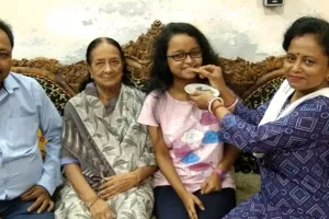 CBSE में इशिता ने किया जिला टॉप, मां-बाप का नाम किया रोशन