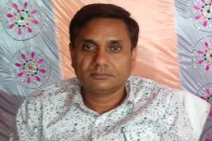 मुरादाबाद : एक ही ब्लॉक में लंबे समय से जमे 14 संविदा कर्मियों का कार्यक्षेत्र बदला, बीएसए ने की कारवाई