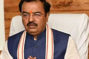 सपा पार्टी पर डिप्टी सीएम ने निशाना साधते हुए किया ट्वीट, कहा- यूपी में सपा अब डूबता हुआ जहाज