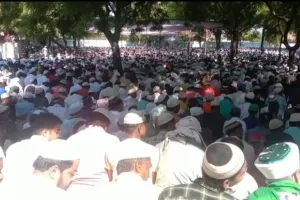 रायबरेली: भारी सुरक्षा के बीच पूरी हुई बकरीद की नमाज, एक-दूसरे को गले लगाकर दी मुबारकबाद