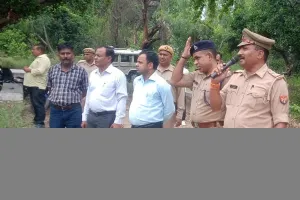 सीतापुर: भू माफिया की करोड़ों की संपत्ति हुई जब्त