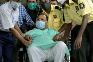 Video: पार्थ चटर्जी बोले- पैसा मेरा नहीं, समय आने दीजिए … पता चल जाएगा