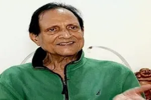 निर्देशक सावन कुमार टाक अस्पताल में भर्ती, फेफड़ों में है संक्रमण