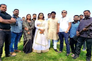 नेहाश्री एंटरटेनमेंट के बैनर तले भोजपुरी फ़िल्म ‘पड़ोसन’ की शूटिंग शुरू, तीन निर्देशक मिल कर रहे हैं डायरेक्ट