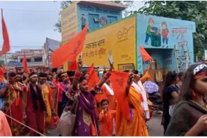 बरेली: नाथ नगरी परिक्रमा सेवा समिति की ओर से मंदिरों की पैदल परिक्रमा का आयोजन