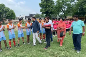 बरेली: जनपद स्तरीय प्रतियोगिता में इंटर कॉलेज के खिलाड़ियों ने जीआईसी को 3.0 से हराया