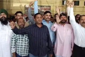 हल्द्वानी: एजेंसी से ड्राइवर-कंडक्टर की भर्ती बर्दाश्त नहीं, निगम प्रबंधन को उत्तरांचल रोडवेज कर्मचारी यूनियन ने दी चेतावनी