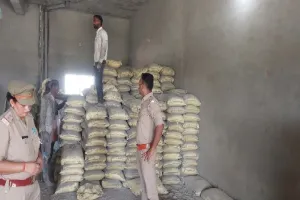 रामपुर : नकली सीमेंट फैक्ट्री पर एसओजी व संयुक्त टीम का छापा, 710 नकली कट्टे बरामद