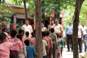 बरेली: बच्चा चोर की अफवाह, लोगों ने दहशत से बच्चों को स्कूल भेजना किया बंद