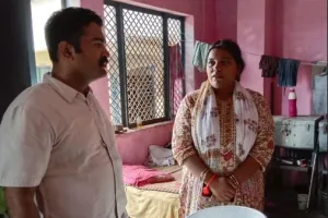 मथुरा: समाज कल्याण अधिकारी ने किया वृद्धाश्रम का औचक निरीक्षण, 102 साल की वृद्धा ने कही ये बात…