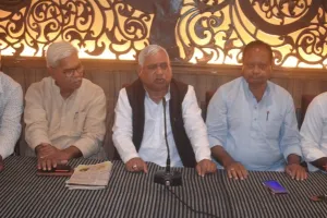 अयोध्या: प्रदेश को सूखाग्रस्त घोषित करने को लेकर 30 अगस्त को धरना देगी सपा