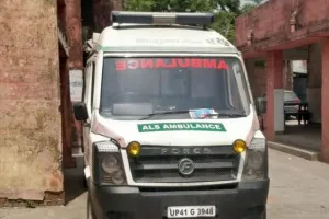 बरेली: सिलेंडर लगाकर दौड़ रही सरकारी एंबुलेंस, जांच के आदेश