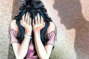 हिंदू छात्रा से दुष्कर्म के मामले में बढ़ाई गई धारा, जानें पूरा मामला
