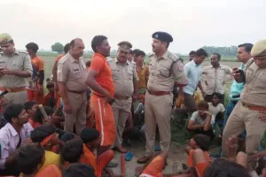 बदायूं,: वजीरगंज इलाके में कांवड़ियों पर हमला और पथराव, 18 घायल