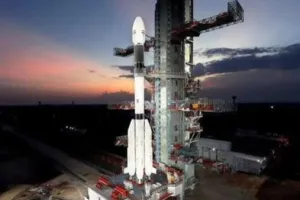 इसरो ने कहा- डाटा खत्म होने की सूचना मिलने पर दोनों उपग्रह एसएलवी से हुए अलग 