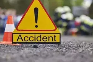 बदायूं: ट्रैक्टर-ट्राली की टक्कर से कांवड़िया की मौत, दो घायल