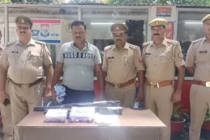 शाहजहांपुर: अवैध हथियार और फर्जी लाइसेंस के साथ हिस्ट्रीशीटर अधिवक्ता गिरफ्तार, एक दर्जन से अधिक मामले हैं दर्ज