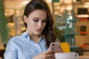 सोशल मीडिया की लत से पाएं आसानी से छुटकारा, अपनाएं यह टिप्स