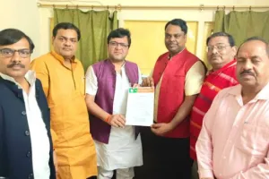 बरेली: उप्र उद्योग व्यापार संगठन बरेली के महानगर अध्यक्ष मनोनीत हुए मनीष अग्रवाल