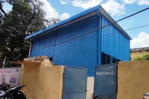 बरेली: मरीजों को सांसें देने वाले विभाग का फाल्ट, धूल फांक रहे ऑक्सीजन प्लांट