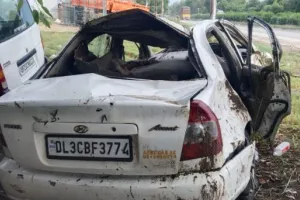 बरेली: खाई में गिरी कार, दो दोस्तों की मौत, तीन की हालत गंभीर