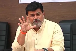 विधायक की कार पर हमला, शिवसेना की पुणे इकाई के प्रमुख सहित छह गिरफ्तार