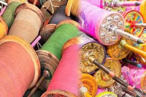 दिल्ली में नहीं थम रहा चाइनीज मांझे का कहर, गर्दन कटने से एक और मौत, बैन के बावजूद धड़ल्ले से हो रही बिक्री