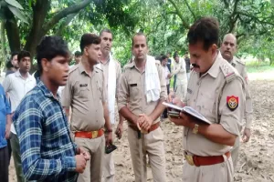 अमरोहा: आम के बाग में फांसी के फंदे पर लटका मिला ग्रामीण का शव,क्षेत्र में सनसनी