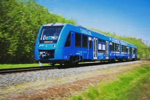 यहां चली दुनिया की पहली हाइड्रोजन ट्रेन, फर्राटा भरकर बढ़ाएंगी पृथ्वी की उम्र!