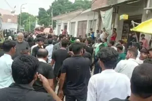 हरदोई : हज़रत क़ासिम की शहादत पर फूट-फूट कर रोए अज़ादार, मीर सराय से शुरू हुआ सातवीं मोहर्रम का जुलूस