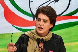 दूसरी बार हुईं प्रियंका गांधी कोरोना संक्रमित, राहुल का अलवर दौरा रद्द