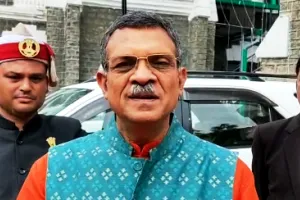 नैनीताल: मुख्य न्यायाधीश बोले सभी लोग संस्कारों से चलेंगे तो कोर्ट-कचहरी की जरूरत ही नहीं